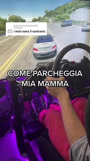 Simulatore di Guida: Una Corsa tra Macchine Agganciate! 🏎️😂