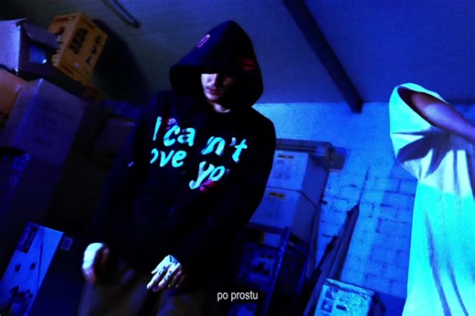 ziomal pyta mnie jak przeżyć tyle bodźców 🌀😵‍💫 Spotify: Zajoncel, klip też już lata na youtbe link w bio!!! #matrix #dc #trap #promo #musicvideo