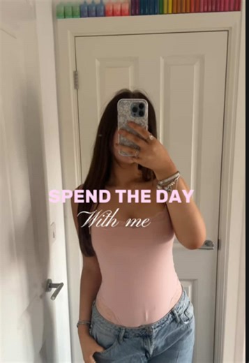 A Day in the Life of a Content Creator