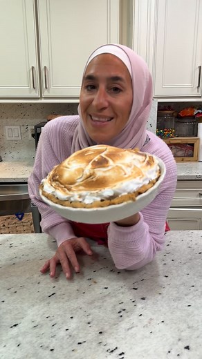 Sweet Potato Pie with Swiss Meringue Ingredients Pie: 2 large sweet potatoes 1/2 cup melted butter 1/2 cup sugar 2 eggs 1/2 cup evaporated milk 1 tsp vanilla 1 tsp pumpkin spice pie crust Swiss Meringue: 6 egg whites 1 1/2 cups sugar 1/4 tsp cream of tartar 1 tsp vanilla Instructions 1. Bake Potatoes: Heat oven to 400°F. Wash, poke, and bake sweet potatoes for 45 min or until soft. Cool completely. 2. Prep Crust: Bake pie crust for 15–20 min and set aside. 3. Make Filling: Scoop cooled sweet pot