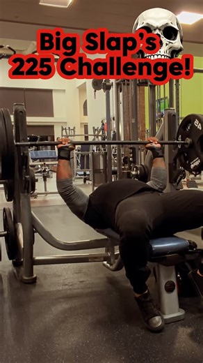 𝓢𝓛𝓐𝓟 on Instagram: "Thick Pecs on deck that they bounce like a paycheck. 😜 #bodybuilding #fitness #swole #225challenge #strong"