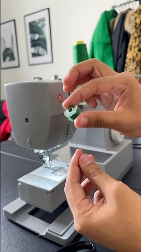 How to load your sewing machine bobbin with thread 🪡 #sewing #fashion