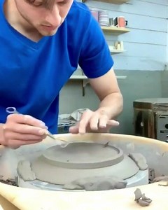 How to make a plate ❤ ••• Follow www.instagram.com/ceramicjim for more! | The Ceramic School