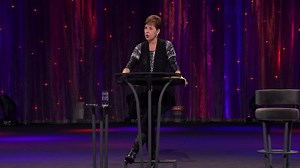 Luke 17:32 is one of the shortest verse in the Bible. It says, "Remember Lot's wife." Joyce shares how you can't see forward if you're always looking backward…hear more from her below! | Joyce Meyer Ministries