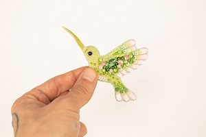 Hummingbird Brooch Bead Embroidery Kit: DIY Jewelry Making - Etsy