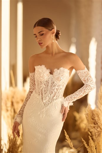Chantilly Lace Wedding Dress With 3D Floral Appliqué Lace Wedding Dress off Shoulder Corset Bridal Gown - Etsy