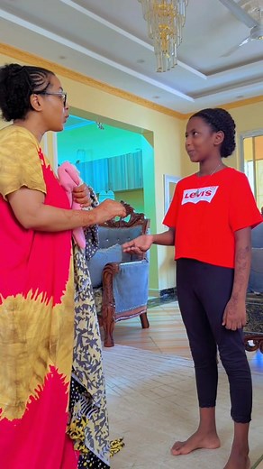 Swahili Mom Teaches Mombasa Traditions