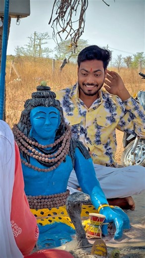 पागल के रूप में आये भोलेनाथ जी 😱#mahadev #mahakal #bholenath #youtubeshorts #shorts #viralshorts
