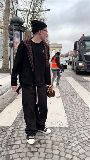 パリ旅行の魅力：まあくんの観光スポット発見