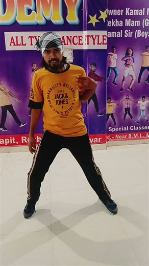 my student suraj#aloo#chat#song#dance