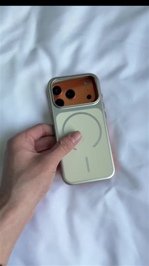 Quantum Technology Phone Case: Smooth & Sweat Resistant