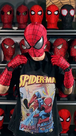 523K views · 11K reactions | Trying on the world’s MOST realistic Spiderman mask!?! ️蘭 #spiderman #marvelcomics #andrewgarfield #spidermancosplay #tobeymaguire | Spidey Gear | Facebook