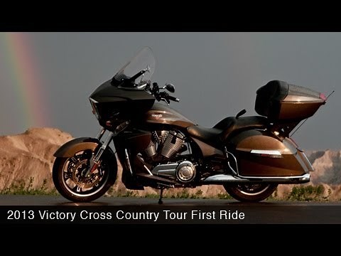 MotoUSA First Ride: 2013 Victory Cross Country Tour