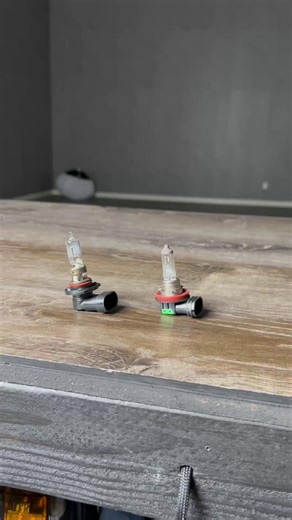 How to tell these common bulb types apart? 🔎 #HeadlightRevolution H11 and 9005 are two of the most common bulb types you'll find out there today in low beams, high beams, and fog lights - but what physical traits set them apart from eachother? #Headlights #HRTested #Halogen #HeadlightUpgrades