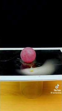 1000°C Red Hot Ball vs iPad