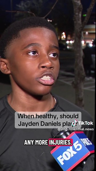 When healthy, should Jayden Daniels come back and play this season? This young fans says no … but he’s got love for DQ and high hopes for next year. #commanders #jaydendaniels #nflfootball #injury #vikings