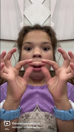 Wait... Evee Ate Her Finger?!