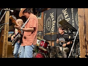 20250726BDbadgeLiveAtMuddys