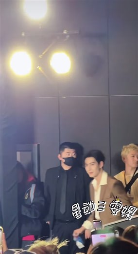 Phim Yết Hí - Love Between Lines - Trần Tinh Húc vai Tiêu Trĩ Vũ - Lư Dục Hiểu vai Hồ Tu #lovebetweenlines #yethi #轧戏 #trantinhhuc_陈星旭_chenxingxu #luduchieu_luyuxiao_卢昱晓