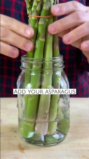 Kitchen Hack: How to Store Asparagus so they Stay Fresher for Longer