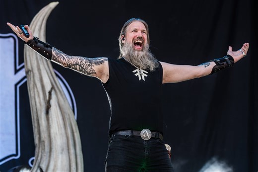 Amon Amarth : “Nous travaillons sur une scène plus élaborée” — le groupe détaille son nouvel album et sa tournée européenne 2026