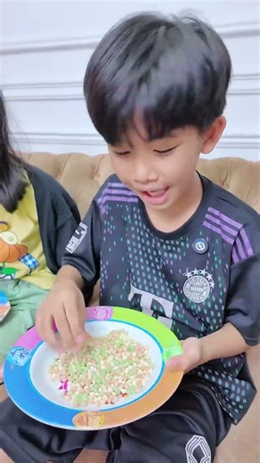 Rafa's younger brother becomes Malin Kundang #shorts