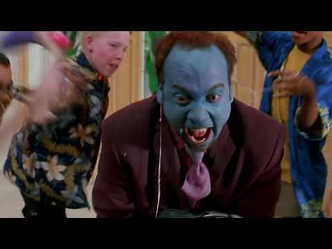 Big Fat Liar (2002) = All Kids attacks Marty Wolf as a Clown