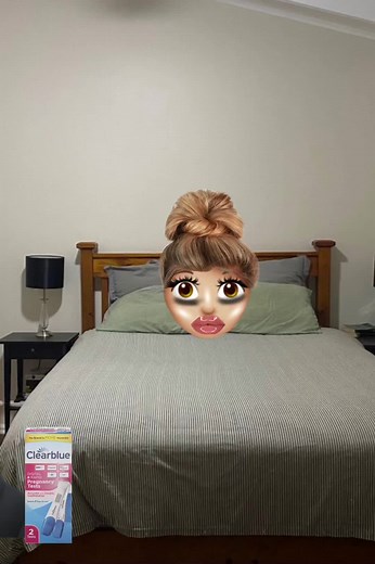 Creative Emoji Storytelling: Chav Edition