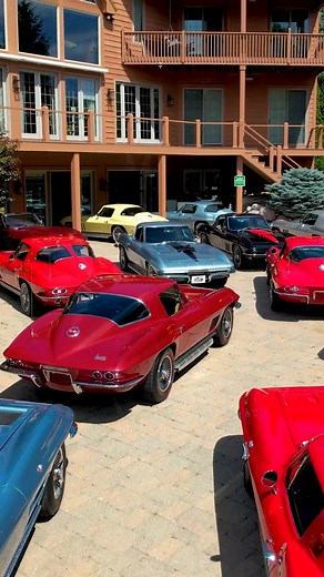 Corvette collection — American legends on wheels. 🇺🇸🔥 #CorvetteCollection #AmericanMuscle #ClassicCars #VetteLife #MuscleLegends | Classic American Cars