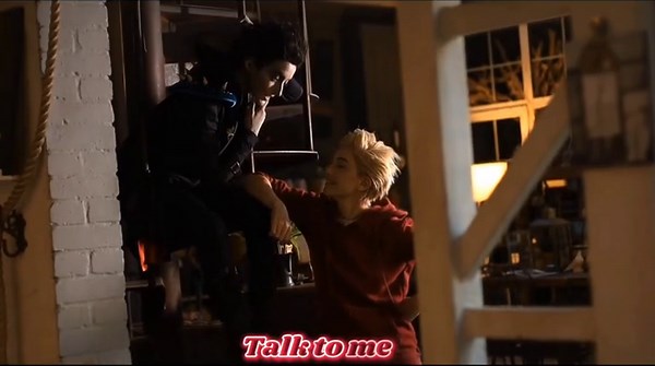 НоХомоТреугольник представляют новое видео