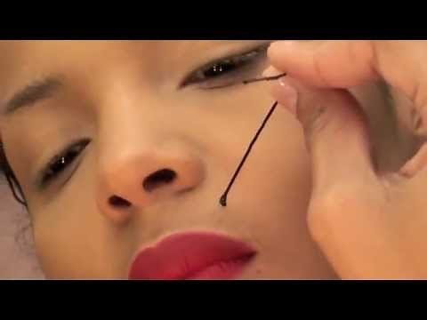 How to: Make a cosmetic mole for extreme makeup looks