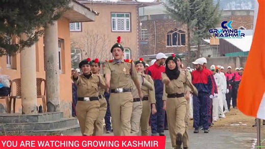SDM kanagn Dr Nazir Ahmad hoisted the national flag at ITI kangan , marking the Republic Day celebrations. | Growing Kashmir Live
