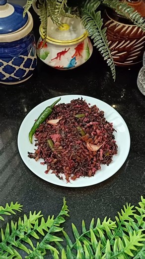 Kempu Harive Soppu Palya/ Red Amaranth Recipe/ Tambade bhaji Upkari #cookingcornerbypriya #healthy