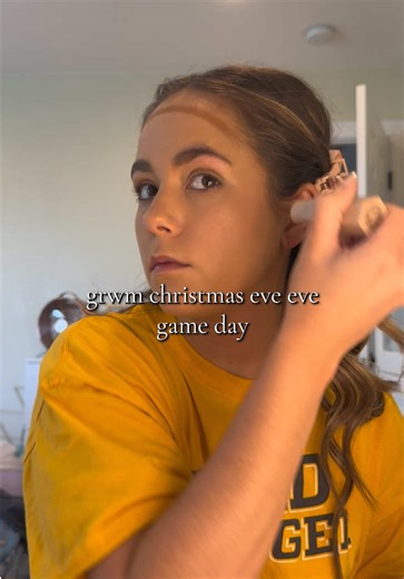 Holiday Game Day Makeup Tutorial for Cheerleaders