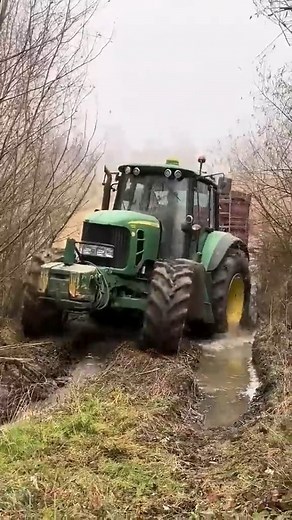 UZMIRAX on Instagram: "JOHN DEERE"