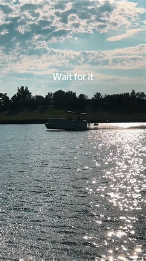 Exciting Pontoon Racing with the Scarab Boat