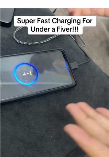 25W USB-C Super Fast Charging Adapter for Galaxy Devices