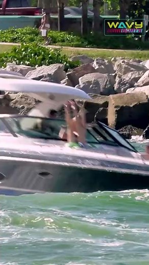 THE WORST ACCIDENT AT HAULOVER INLET! #shorts