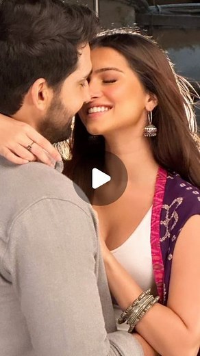 TARA💫 on Instagram: "Tera pyaar yeh, Tyohaar hai Sansaar hai mera ♥️🪔✨ #Apurva"