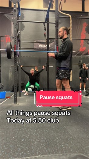 Lots of pause overhead squat and pause back squats on the menu today. Week 2 of building block so no max sets, focus on technique #squat #backsquat #gym #crossfit #physio