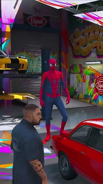 GTA V : SPIDER-MAN FIXED HIS BROKEN CAR ! 😱 #shorts #gta5