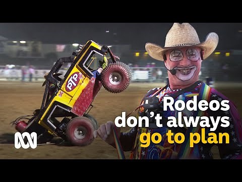 Rodeo clown ‘Big Al’ knows how to entertain a crowd and avoid a bull 🤡🐎 | Landlife | ABC Australia