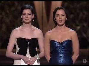 this iconic Devil Wears Prada moment at the 2007 Academy Awards