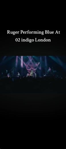 Ruger Performing 'Blue' Live in London