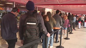 After opening over a week ago, new Keizer In-N-Out still sees large crowds