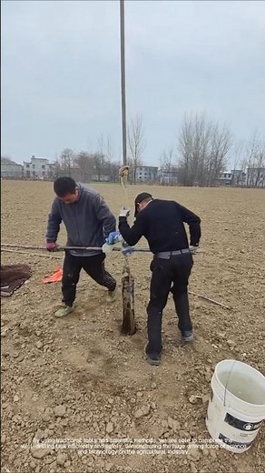 Traditional farming: the whole process of digging a well manually