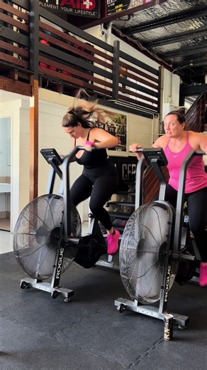 Georgia Carter Shares Funny Hair Moment