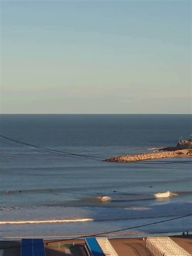 Surf en Bahía Varese - Surfcam en vivo en Mar del Plata, Argentina