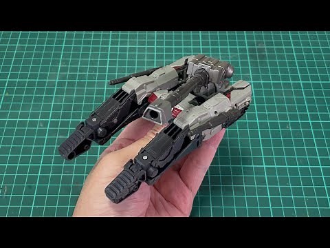 Transformers Studio Series 114 TF One Megatron (Cybertronian Tank mode to Robot mode)
