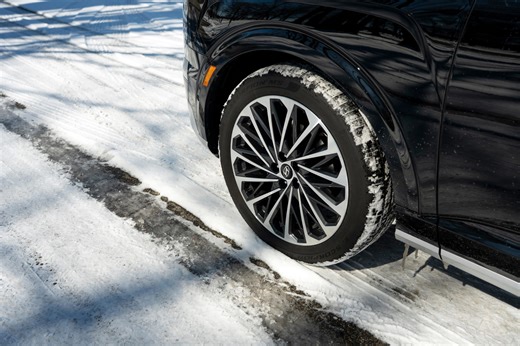 Do you need a car with snow mode? What it does, who needs it